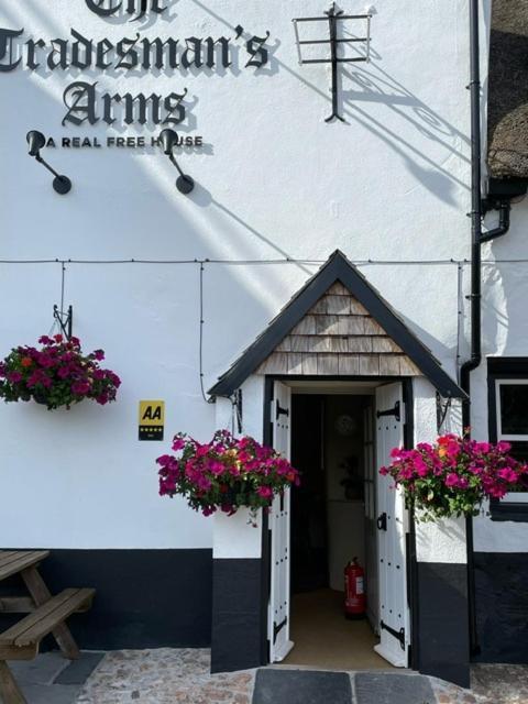 לינה וארוחת בוקר קינגסברידג' The Tradesmans Arms מראה חיצוני תמונה